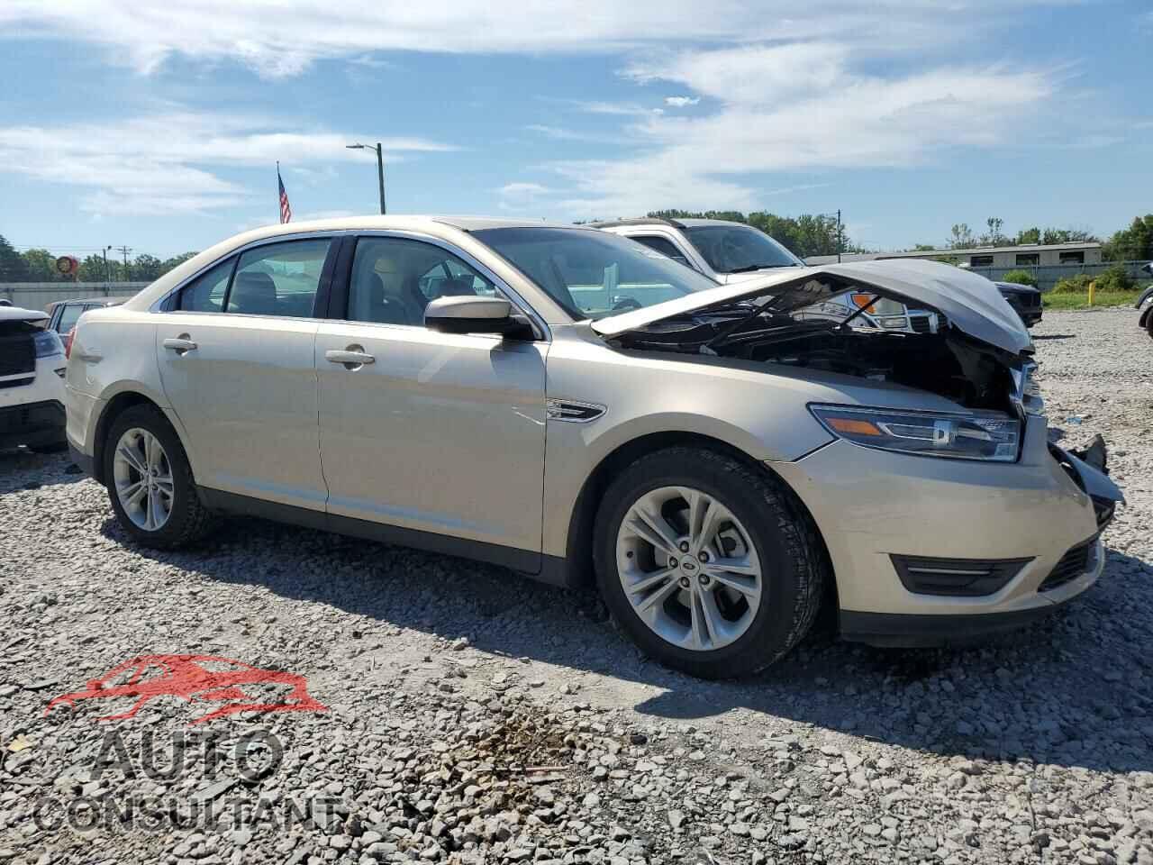 FORD TAURUS 2017 - 1FAHP2E86HG129751
