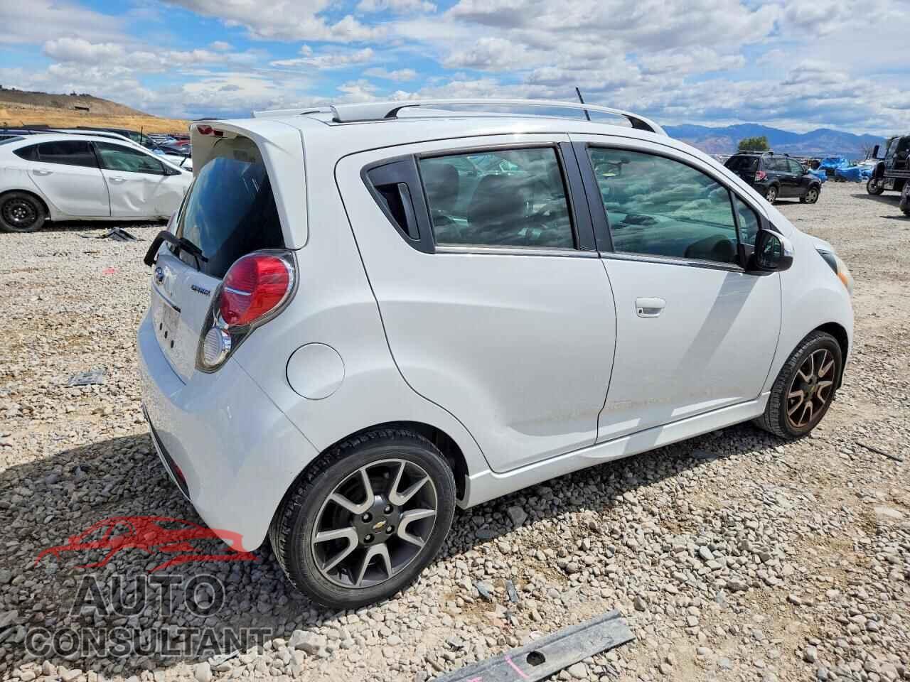 CHEVROLET SPARK 2015 - KL8CF6S99FC730242