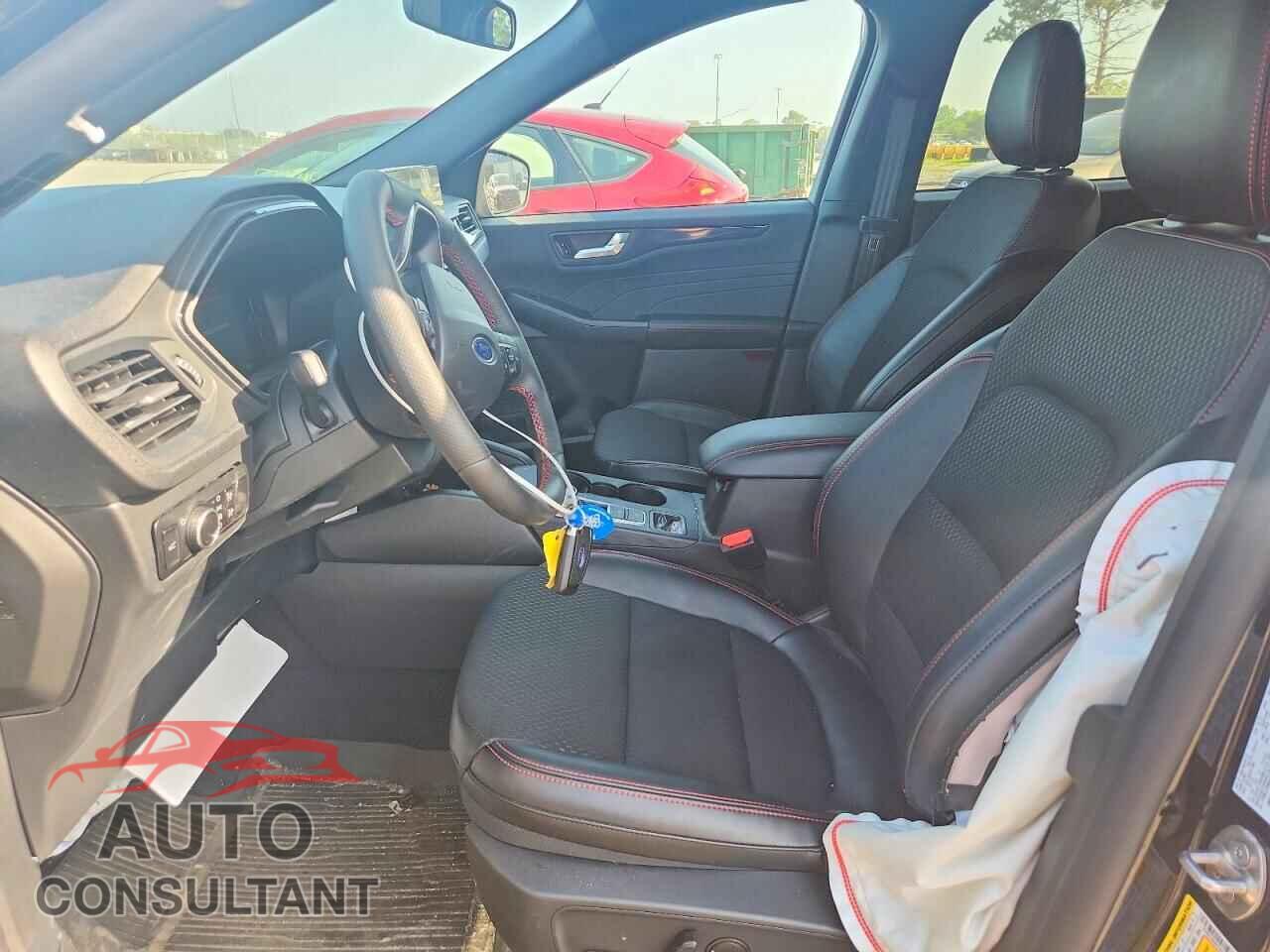 FORD ESCAPE 2025 - 1FMCU9MN2SUB28873