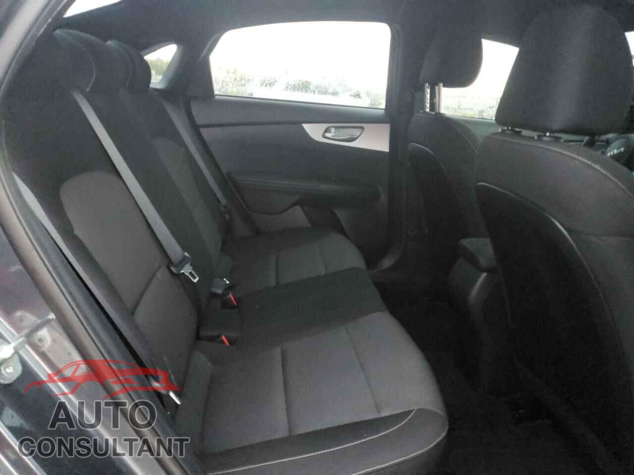 KIA FORTE 2022 - 3KPF24AD9NE476145