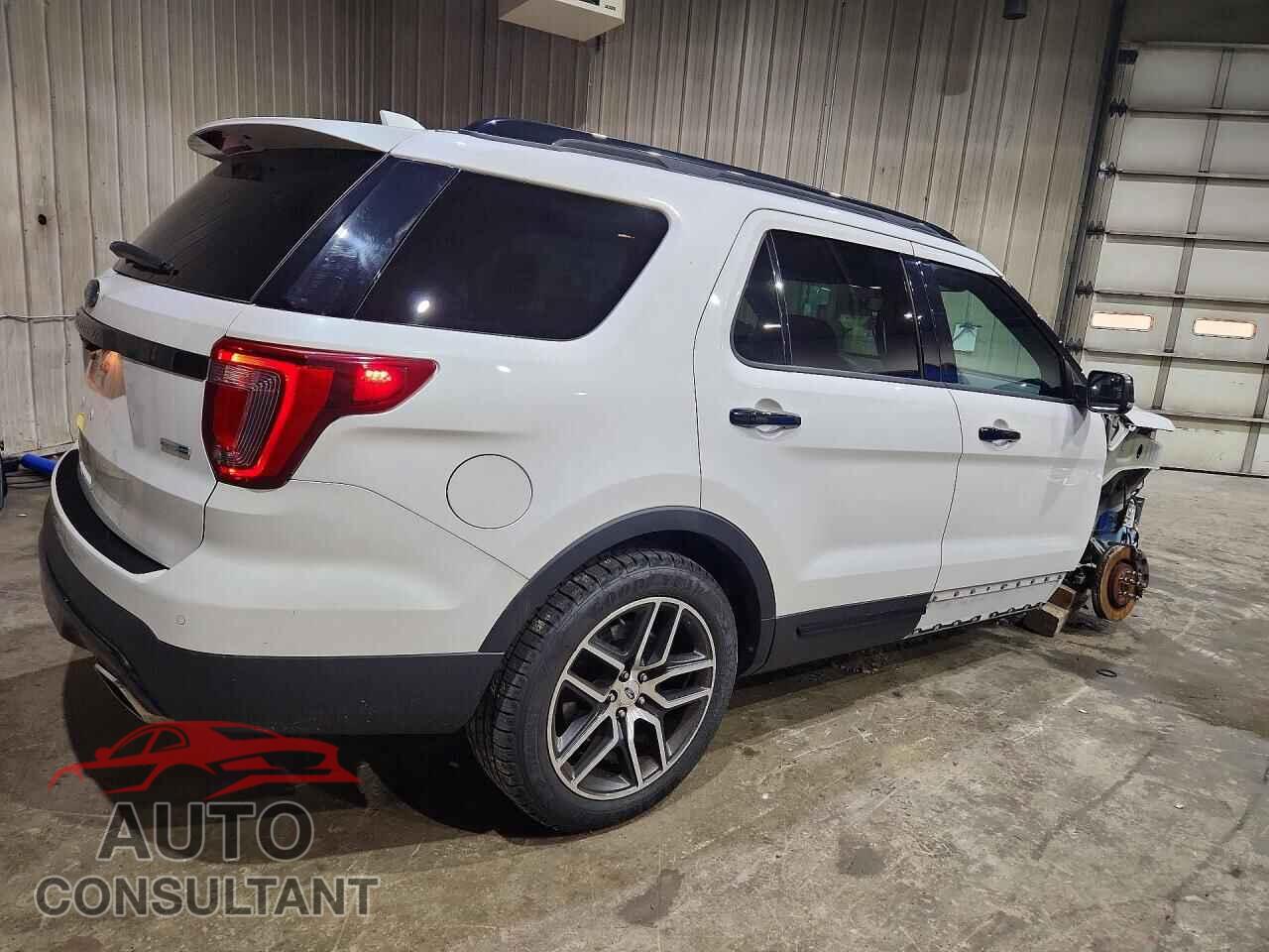 FORD EXPLORER 2016 - 1FM5K8GT2GGB00192