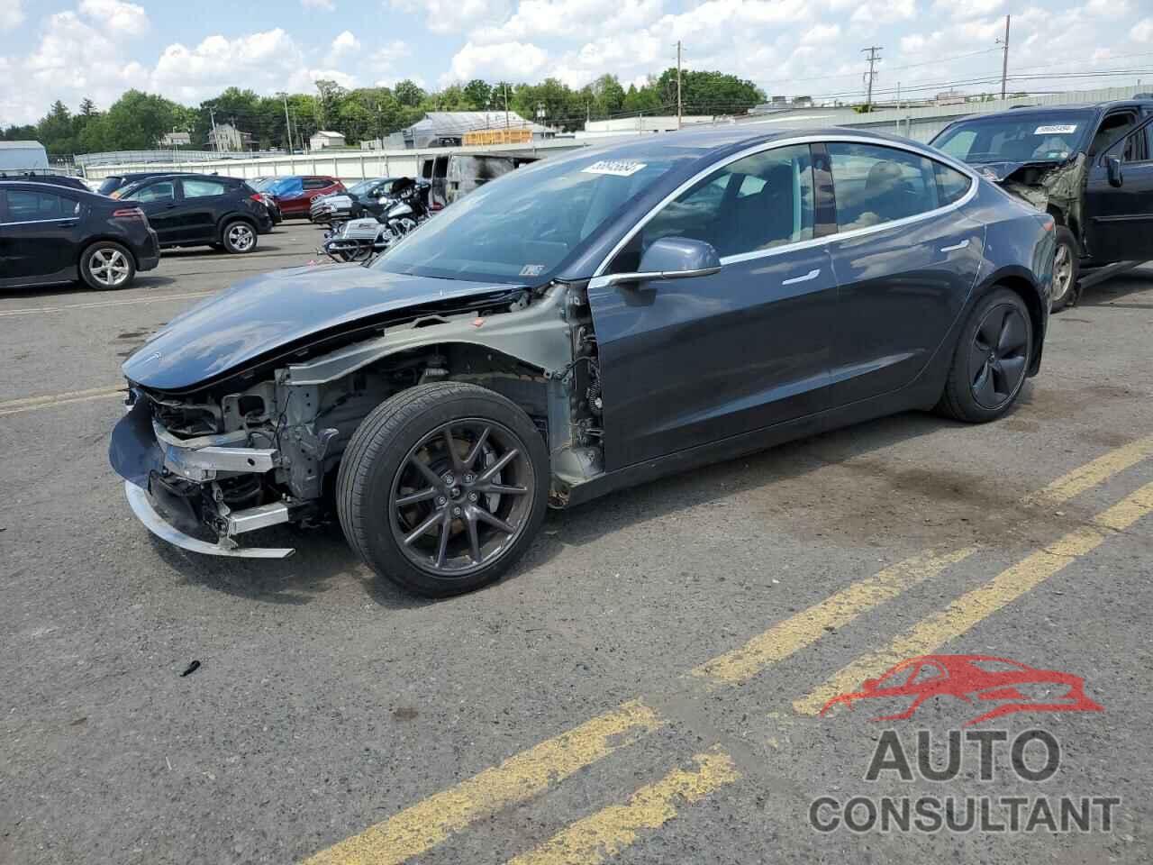 TESLA MODEL 3 2018 - 5YJ3E1EB5JF145732