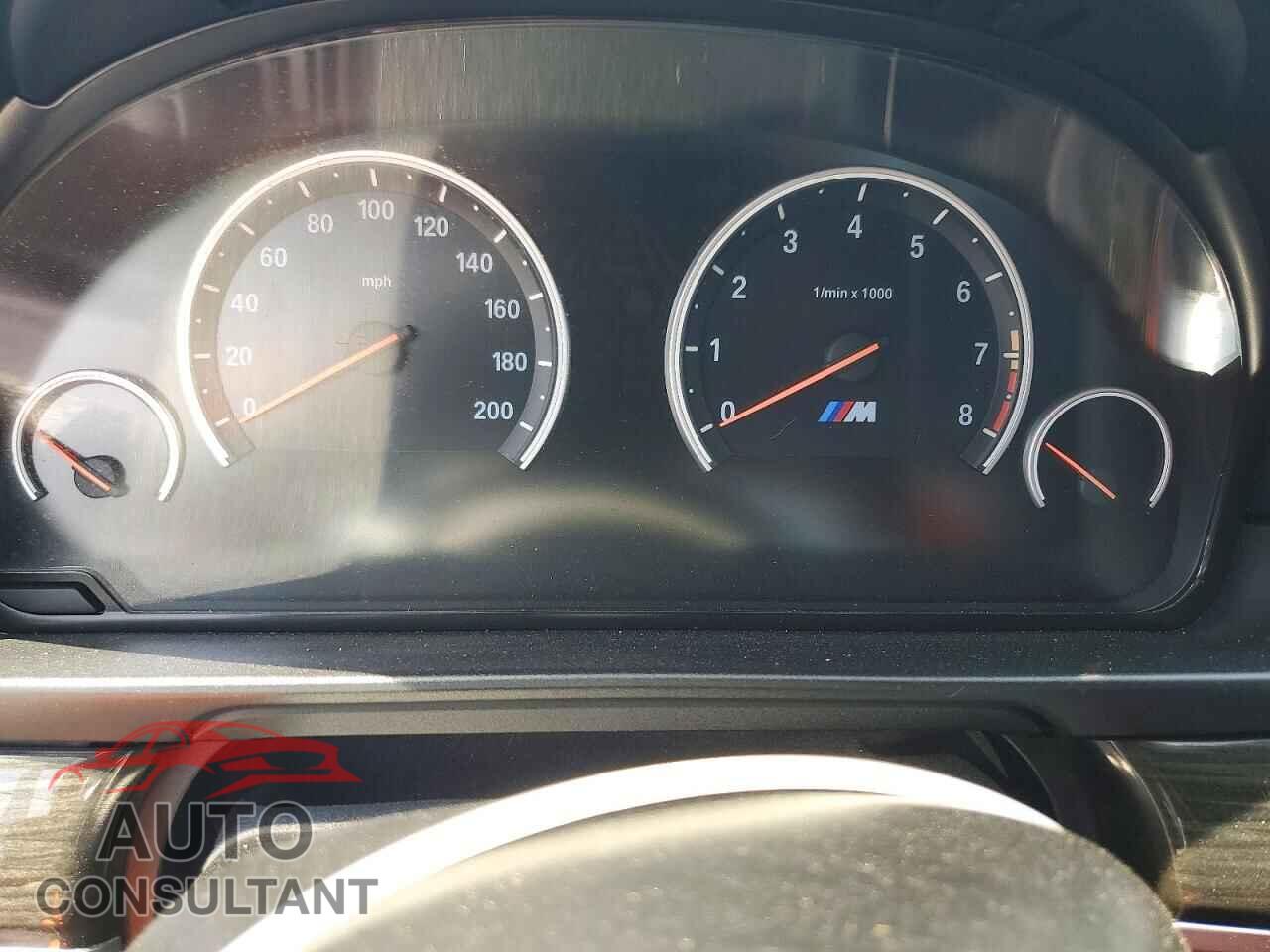 BMW M5 2013 - WBSFV9C56DD096327