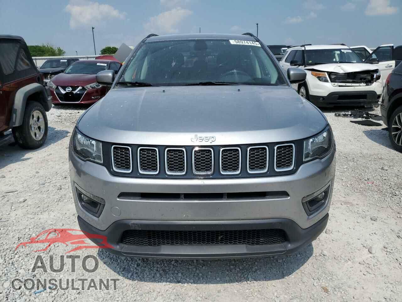JEEP COMPASS 2018 - 3C4NJDBB4JT178765
