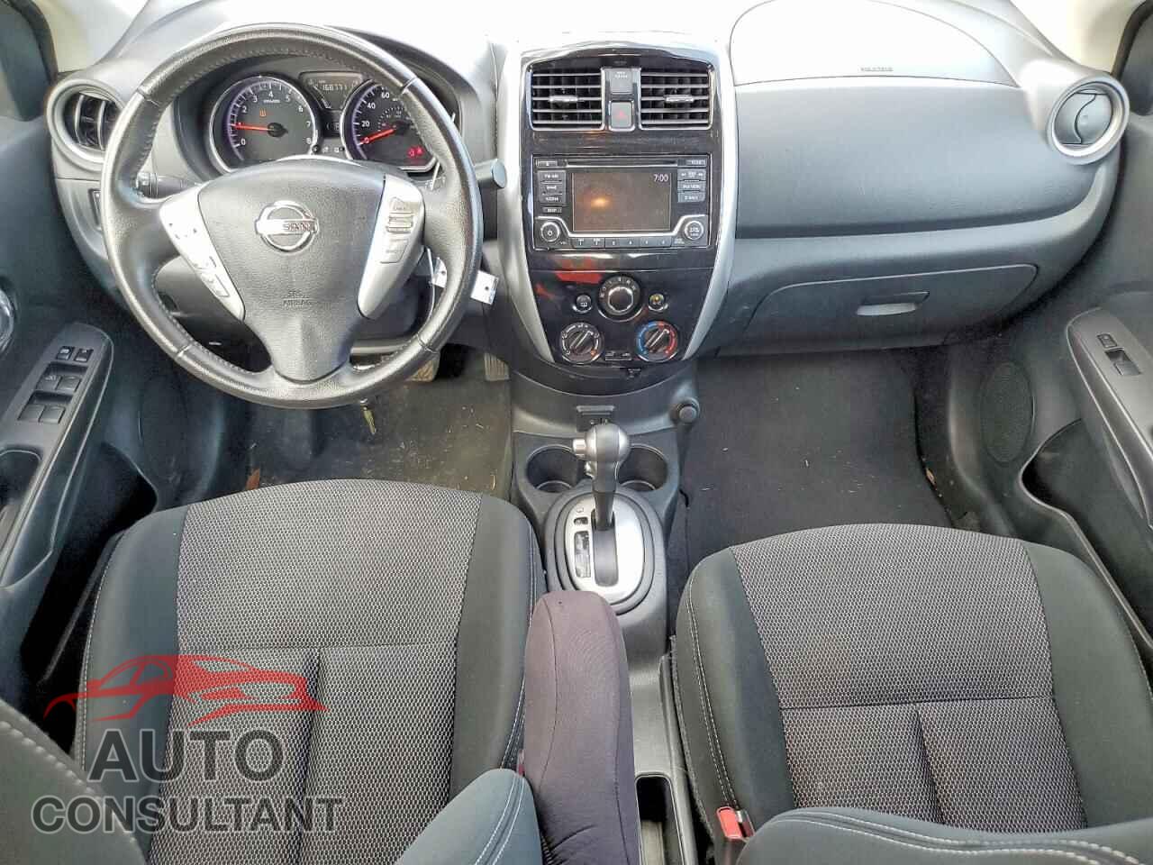 NISSAN VERSA 2017 - 3N1CN7AP3HL892989