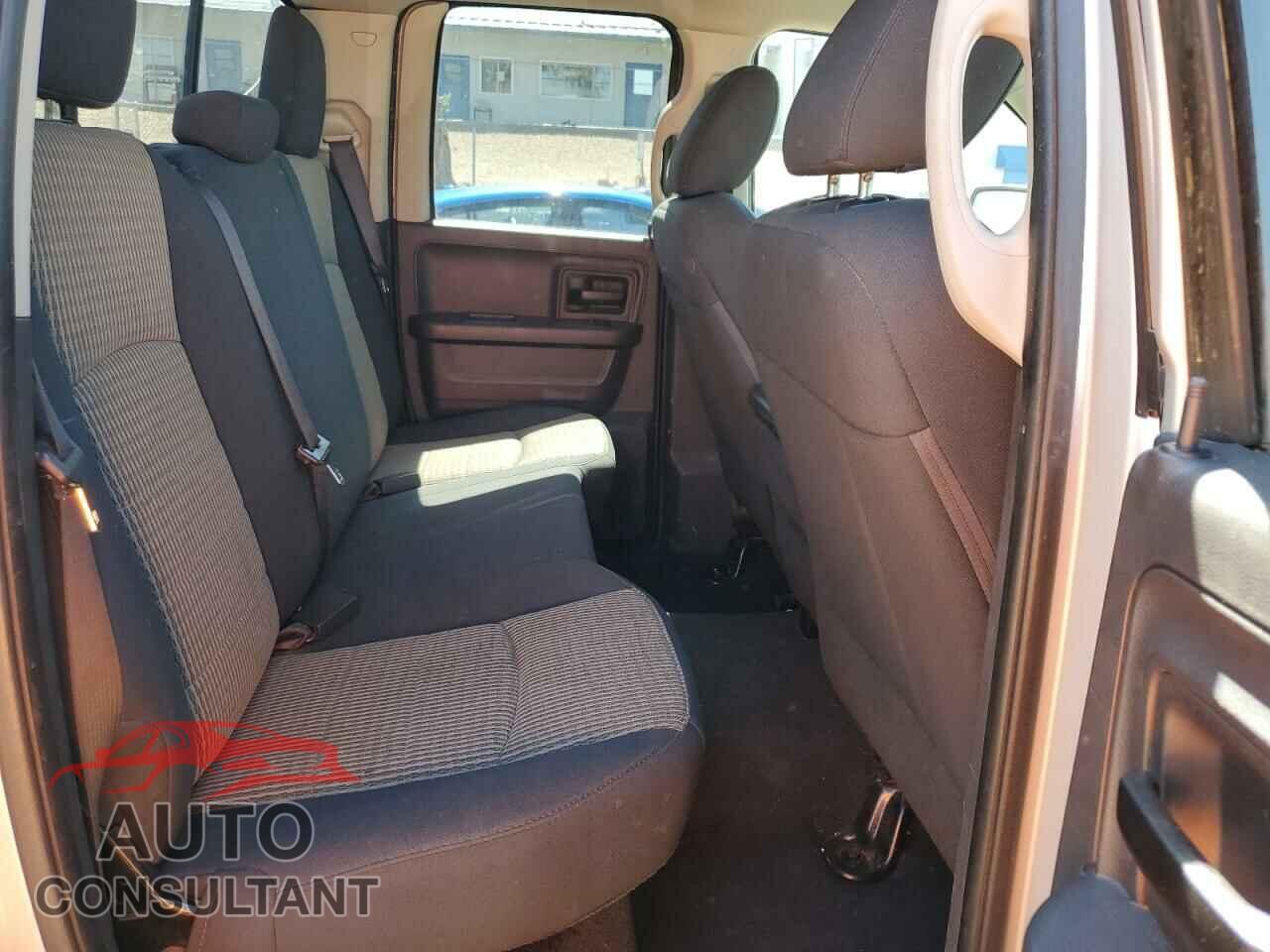 DODGE RAM 1500 2012 - 1C6RD7FT4CS204595