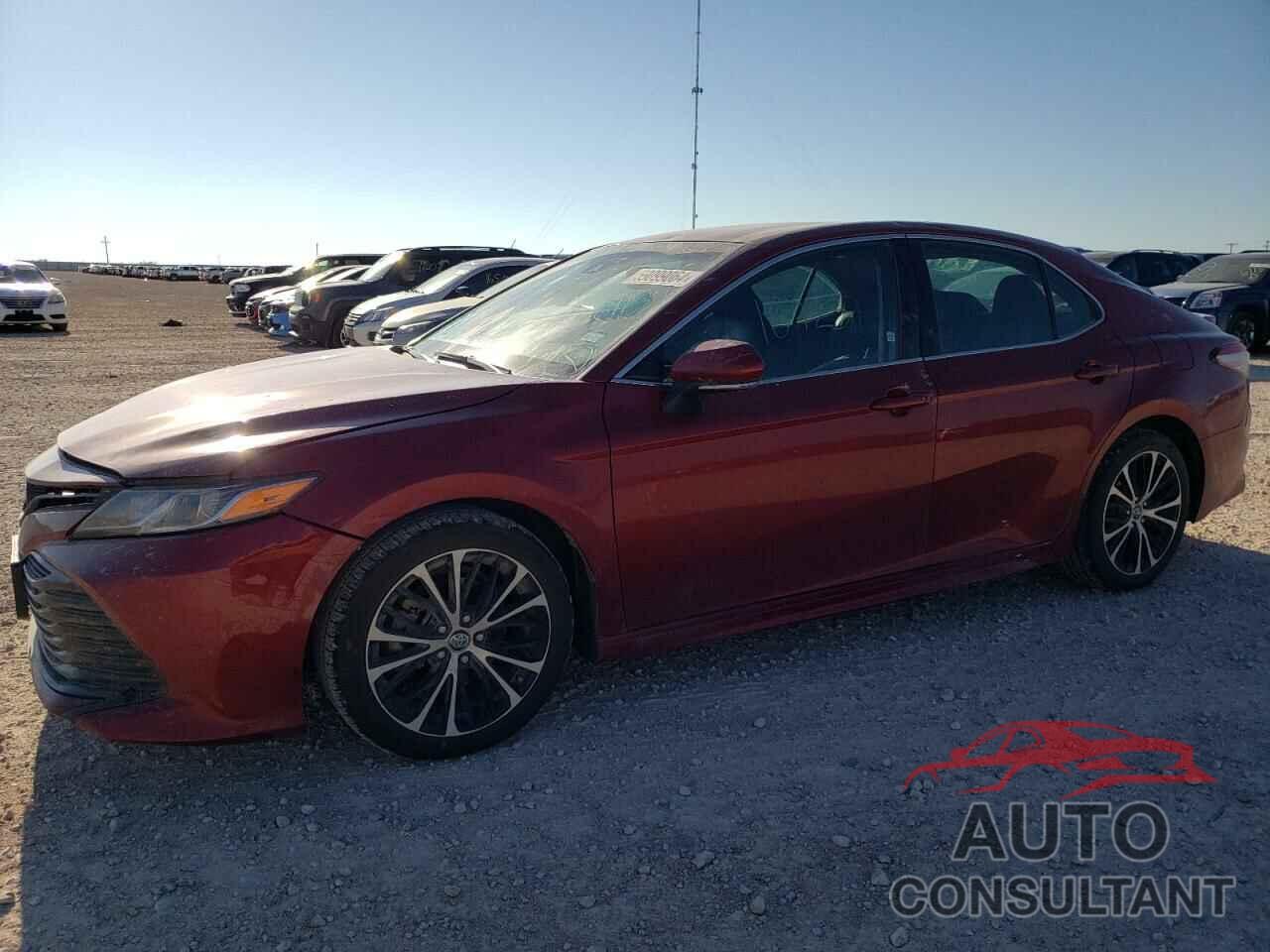 TOYOTA CAMRY 2018 - 4T1B11HK5JU664639