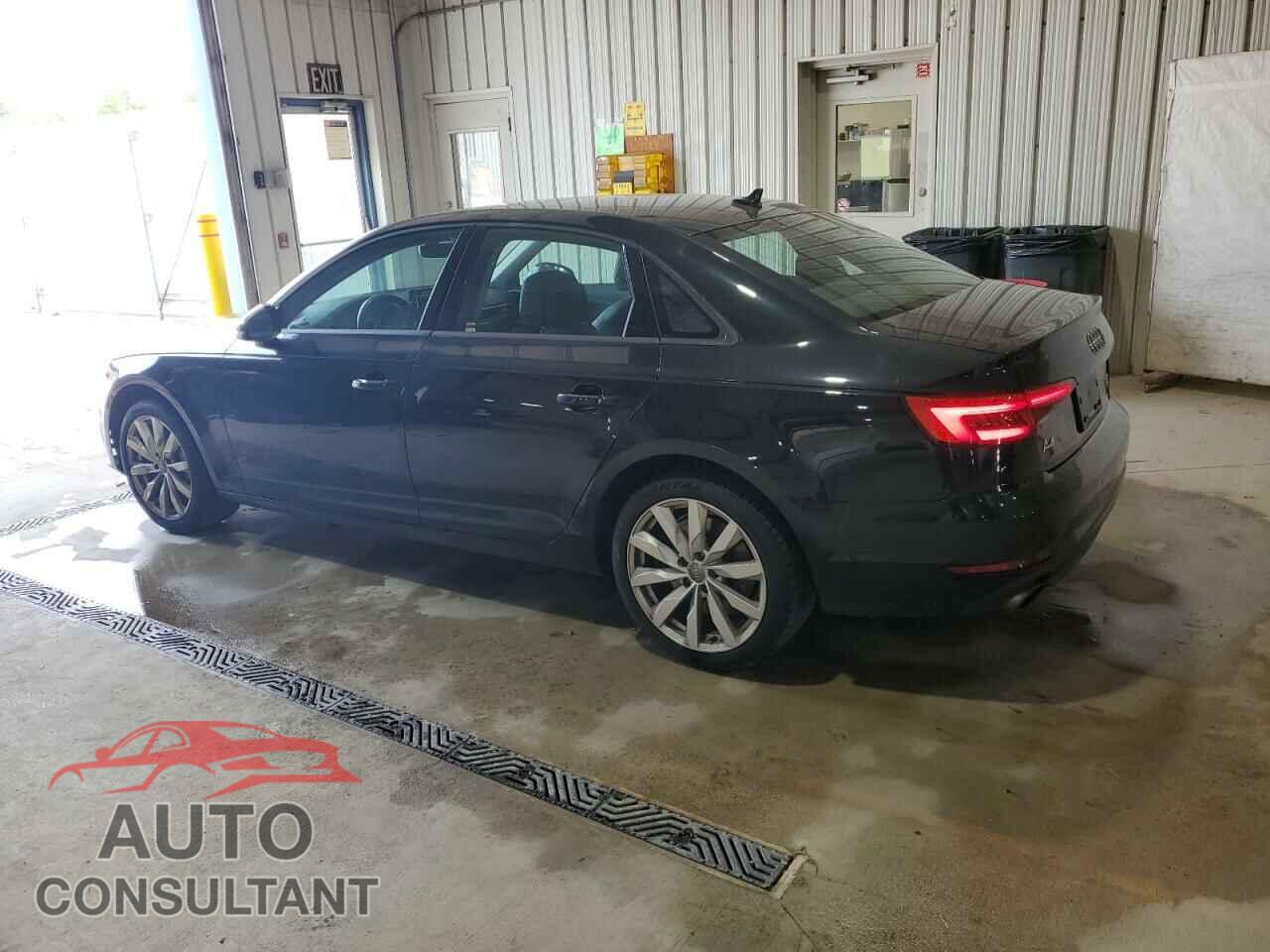 AUDI A4 2017 - WAUANAF49HN009815