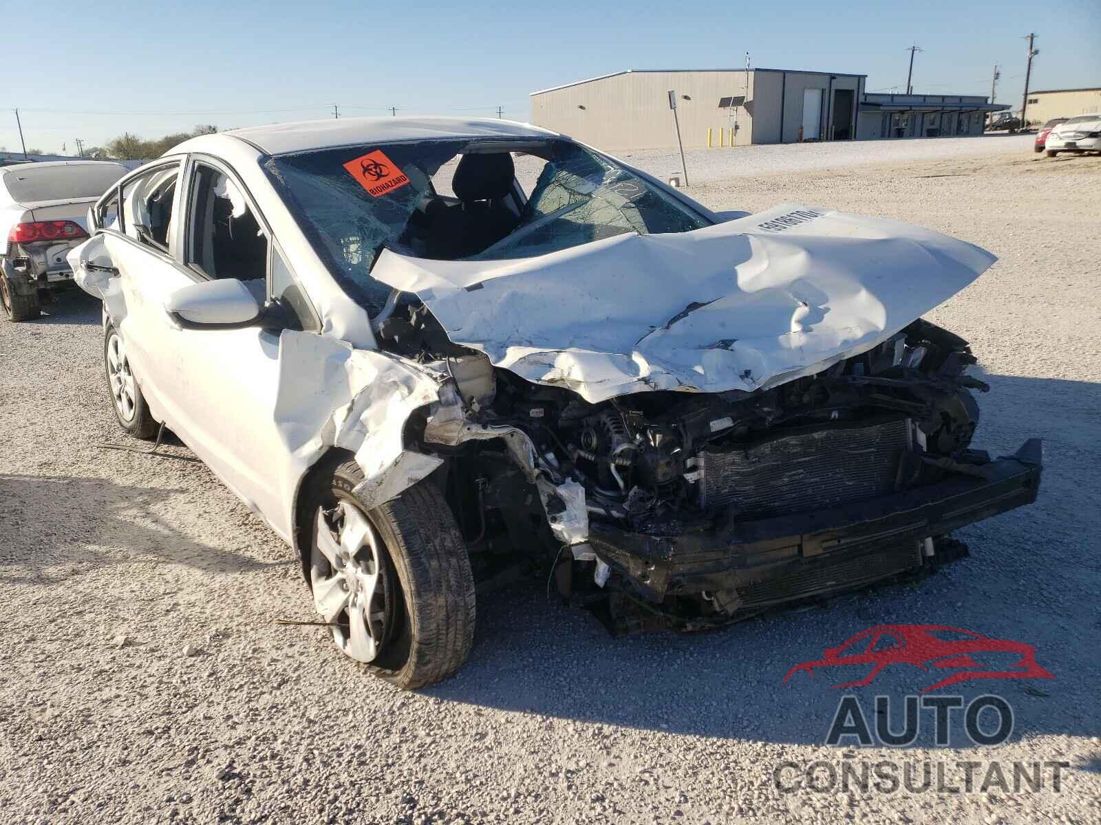 KIA FORTE 2017 - 3KPFK4A72HE028506
