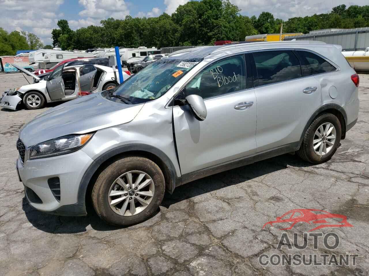 KIA SORENTO 2019 - 5XYPG4A31KG452241