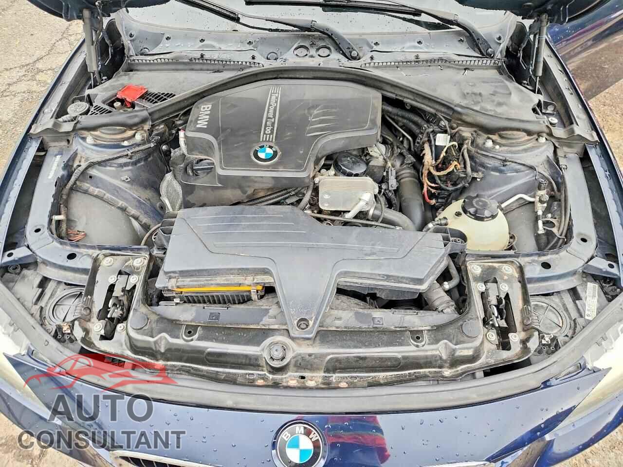 BMW 3 SERIES 2013 - WBA3B1C5XDF461677