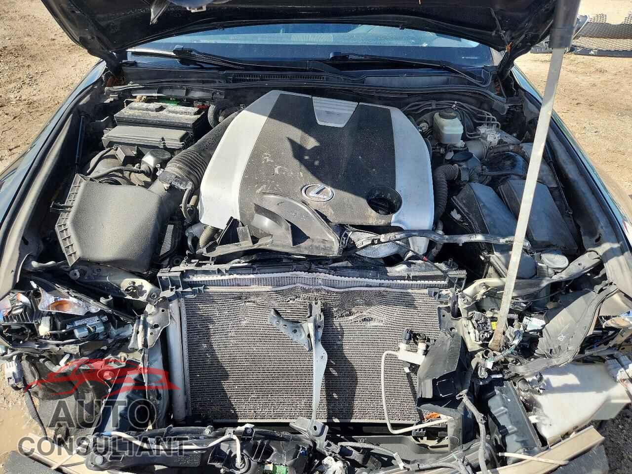 LEXUS IS 2014 - JTHBE1D28E5013082