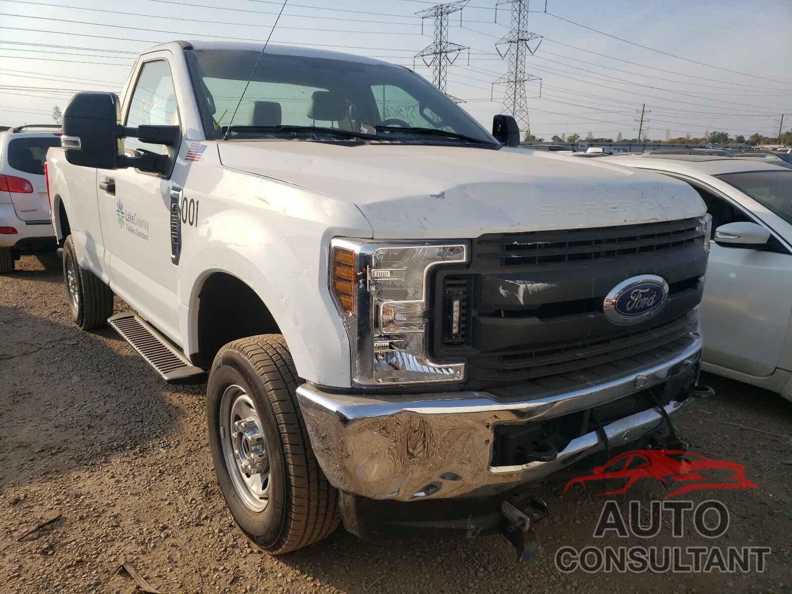 FORD F350 2018 - 1FTRF3B60JEB23214