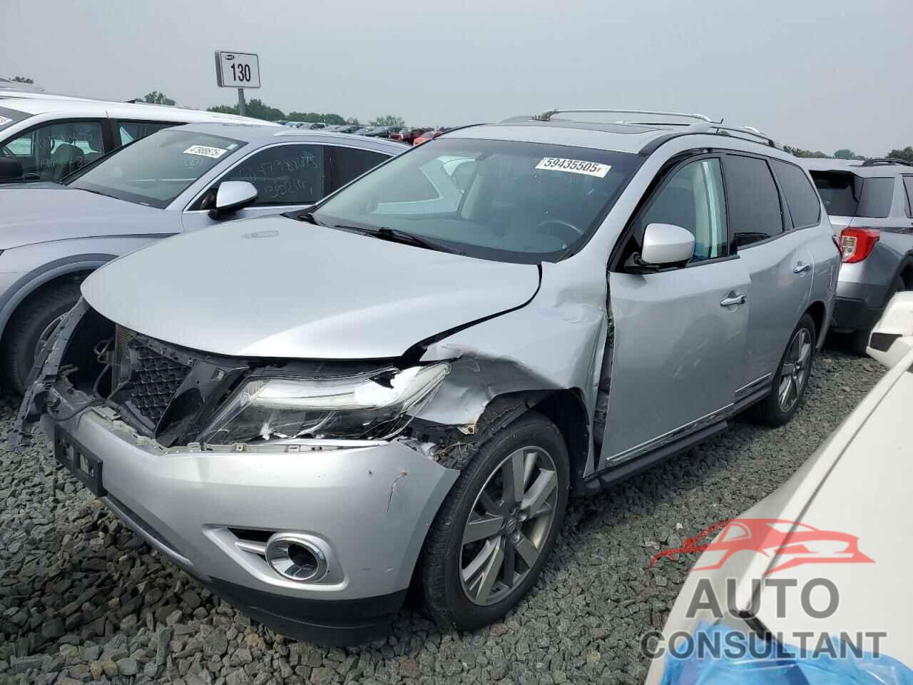 NISSAN PATHFINDER 2013 - 5N1AR2MM3DC633434