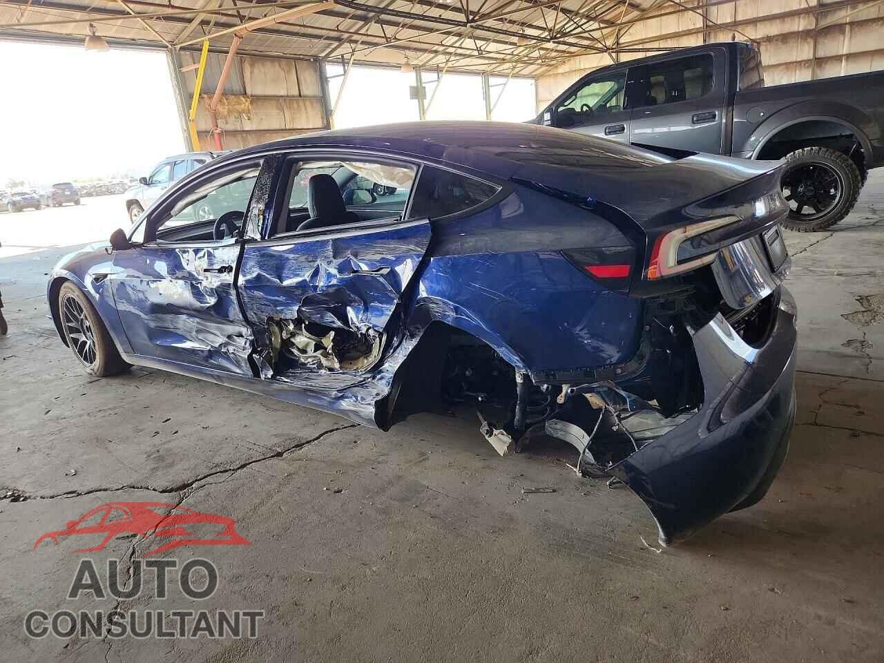 TESLA MODEL 3 2024 - 5YJ3E1EA2RF744154
