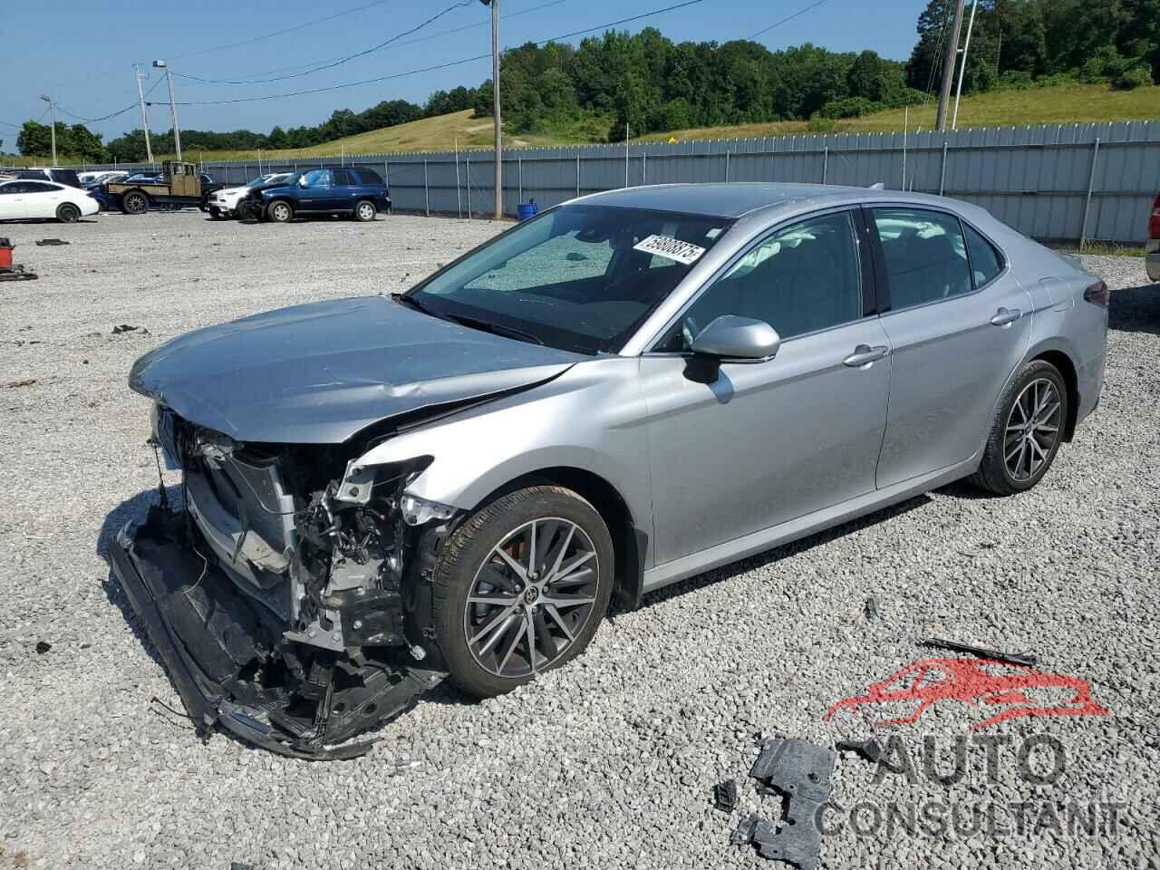 TOYOTA CAMRY 2023 - 4T1F11AK0PU764121
