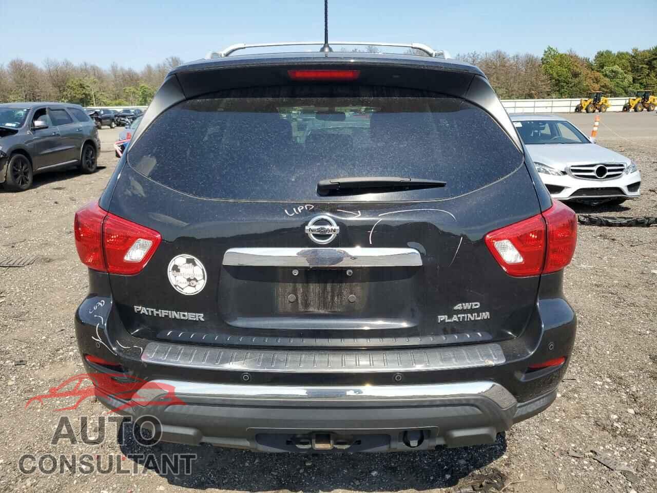 NISSAN PATHFINDER 2017 - 5N1DR2MMXHC615631
