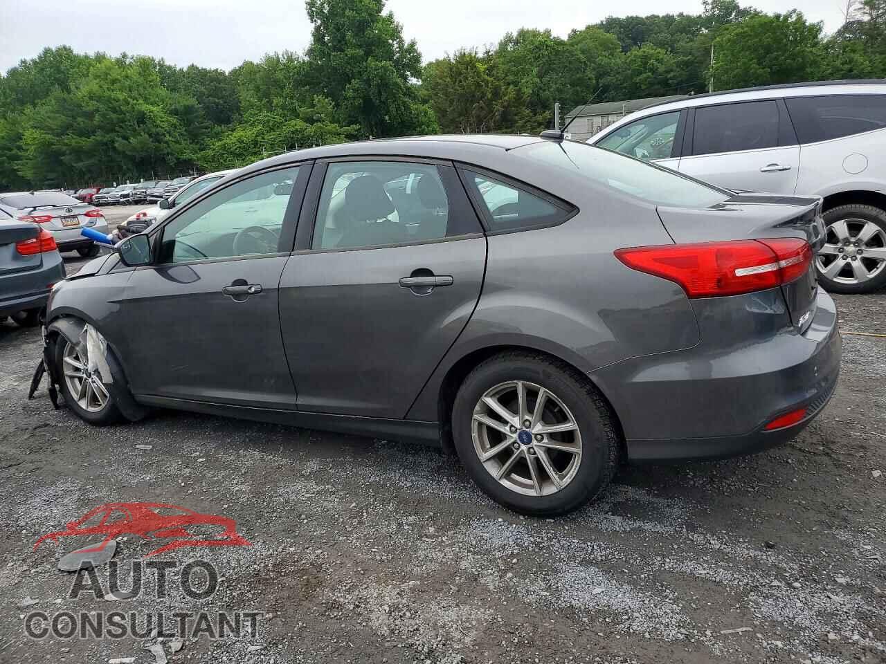 FORD FOCUS 2015 - 1FADP3F2XFL229452