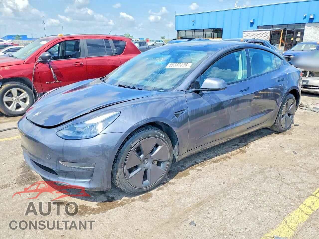 TESLA MODEL 3 2023 - 5YJ3E1EA9PF696844