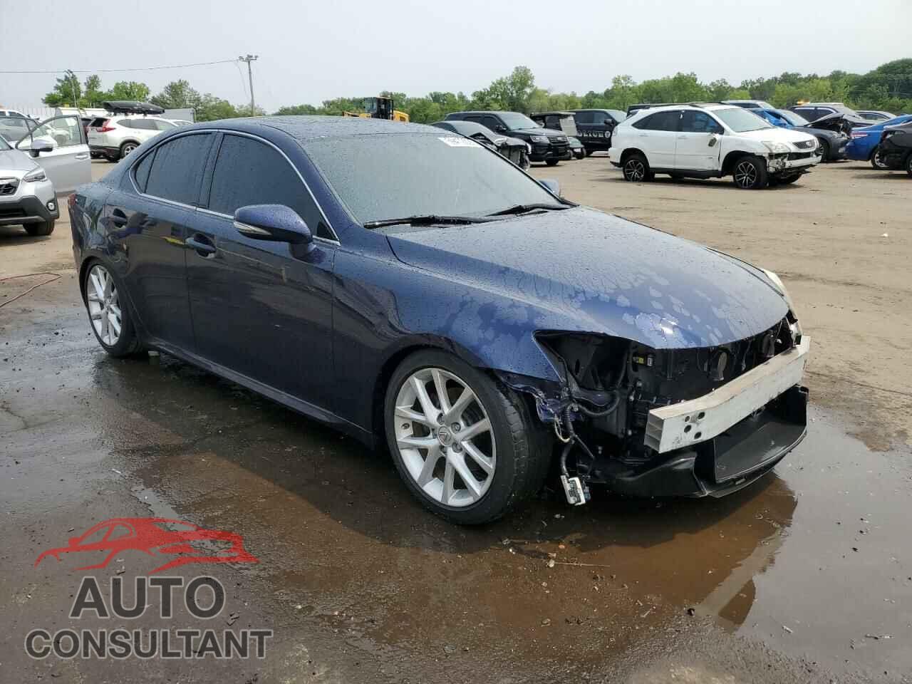 LEXUS IS 2012 - JTHCF5C24C5057653