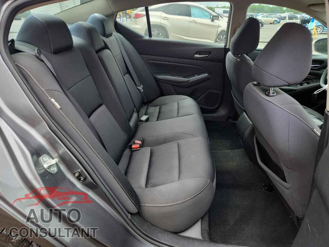 NISSAN ALTIMA 2019 - 1N4BL4BVXKC193023