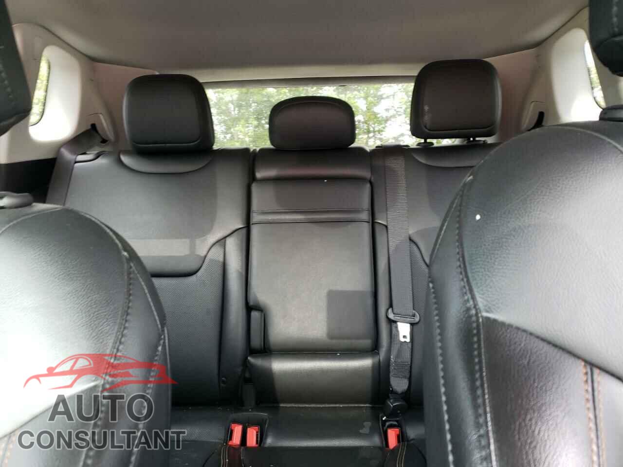 JEEP COMPASS 2019 - 3C4NJDCB0KT753573