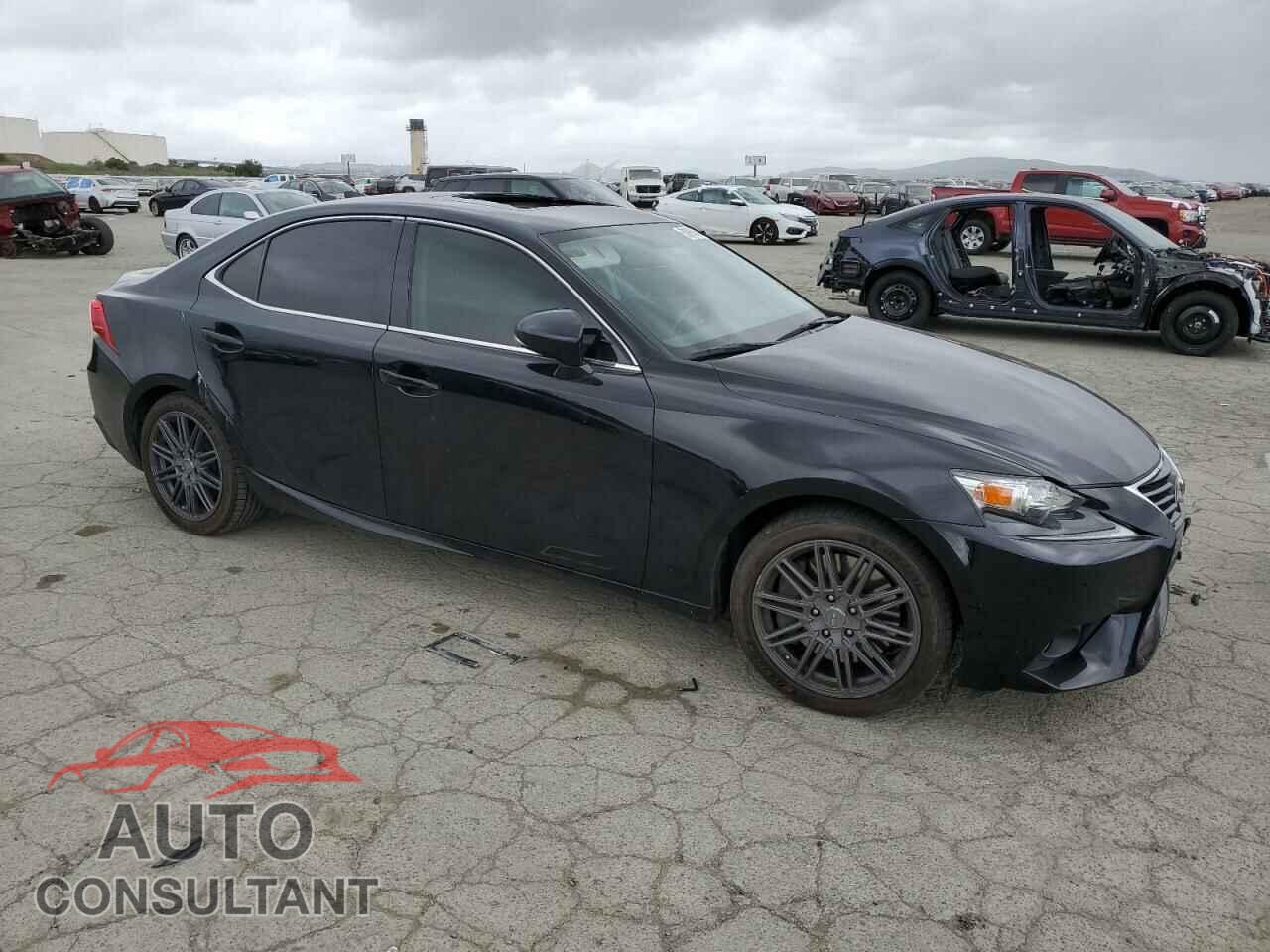 LEXUS IS 2016 - JTHBA1D25G5005813