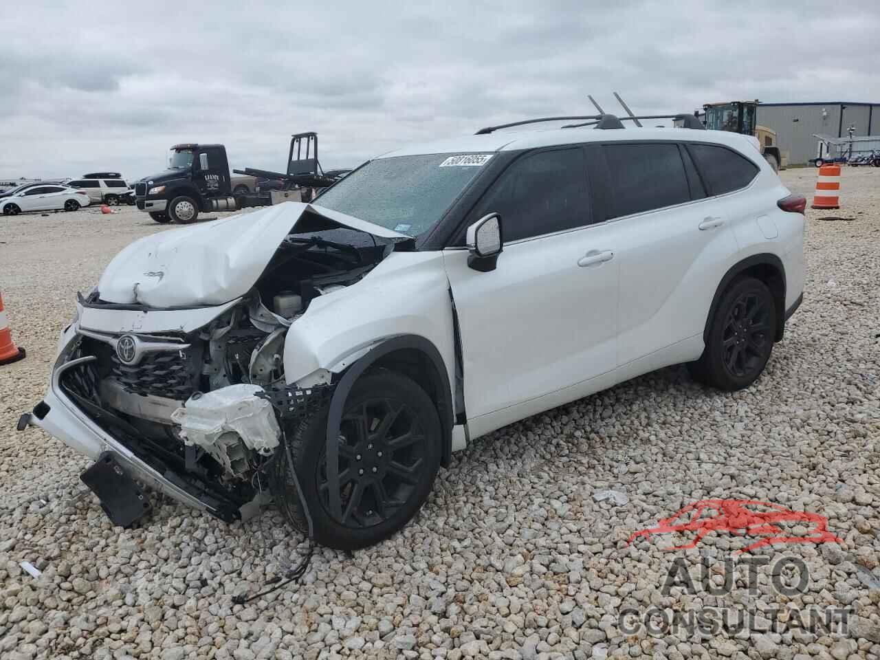 TOYOTA HIGHLANDER 2023 - 5TDKDRAH0PS503766