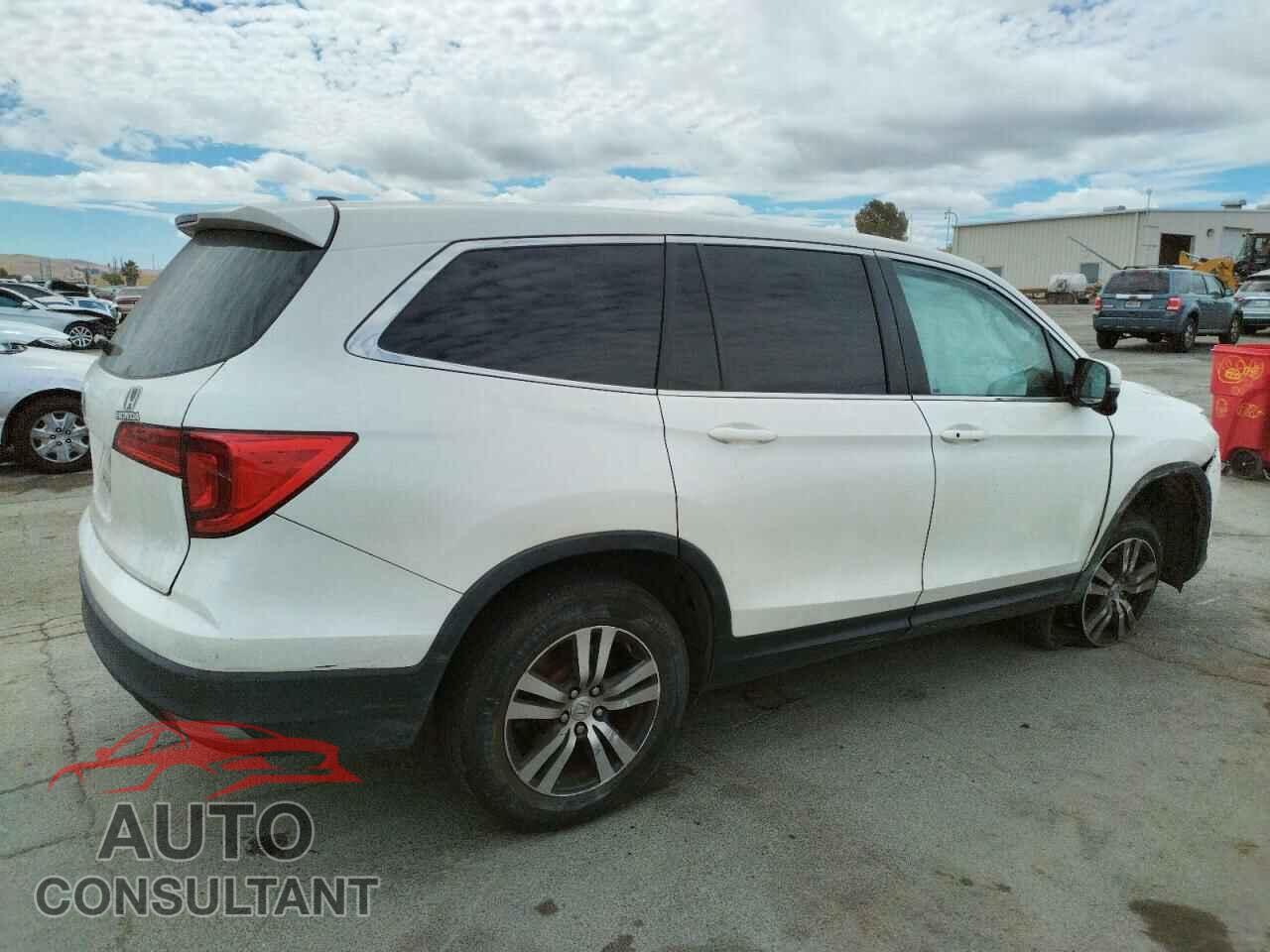 HONDA PILOT 2016 - 5FNYF5H58GB024072