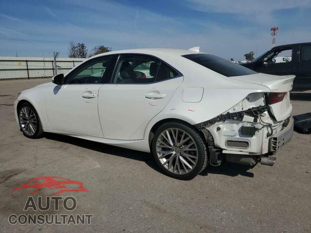 LEXUS IS 2016 - JTHBA1D26G5037086