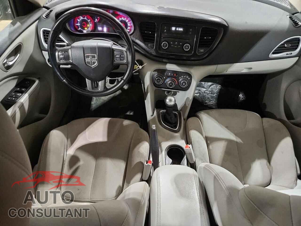 DODGE DART 2013 - 1C3CDFBA5DD220909