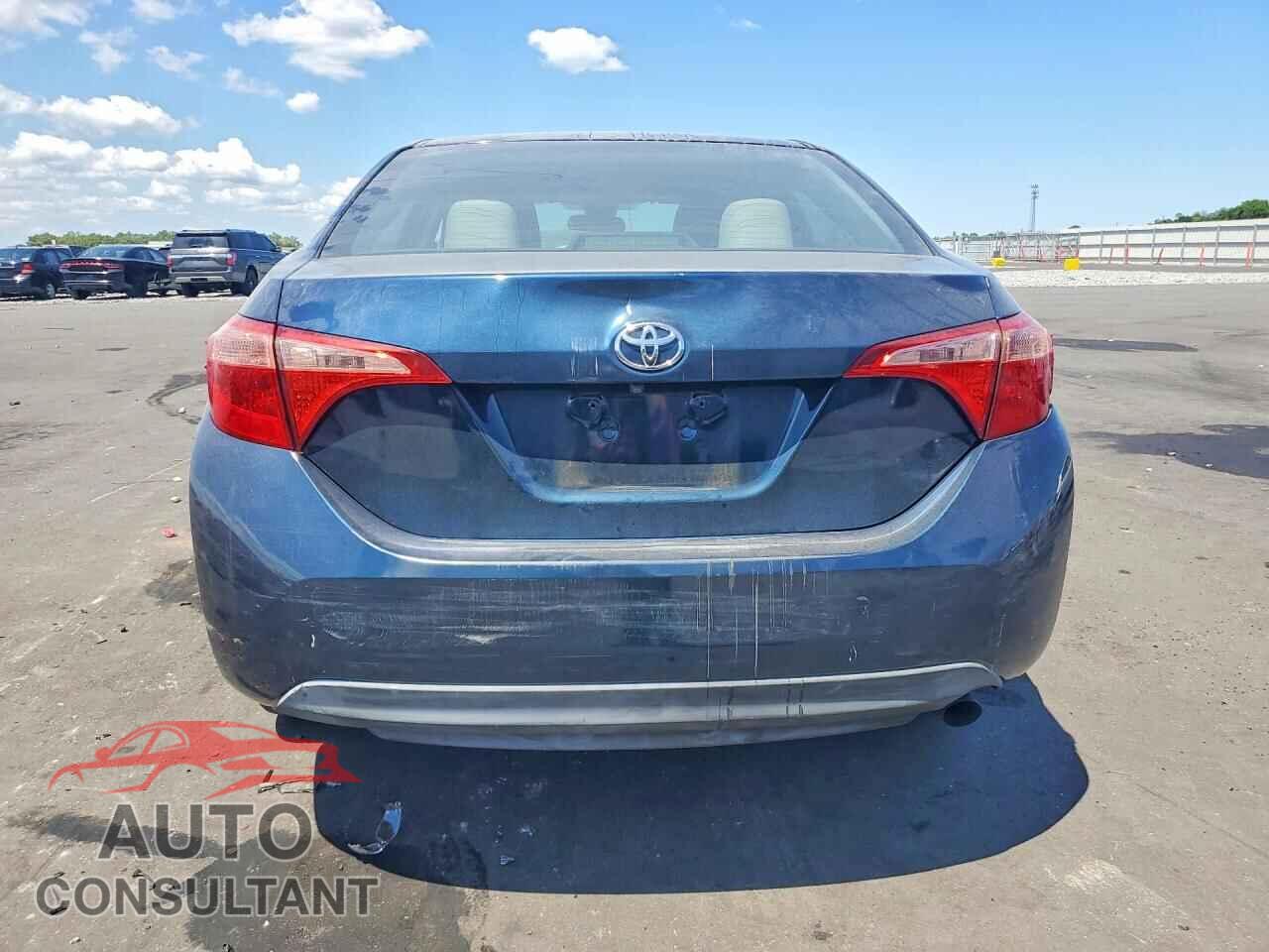 TOYOTA COROLLA 2017 - 5YFBURHEXHP729951