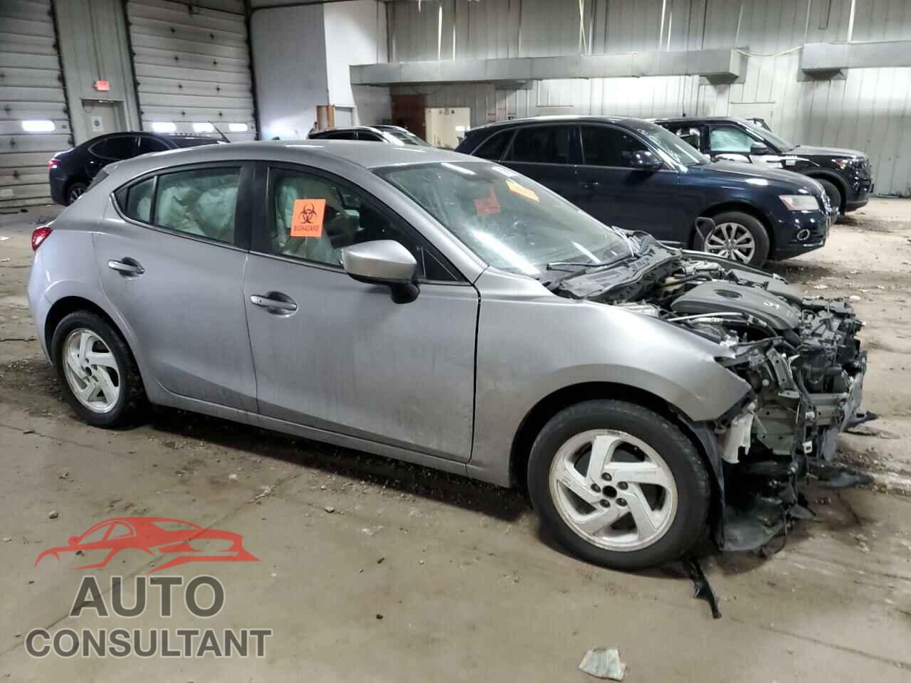 MAZDA 3 2015 - 3MZBM1L77FM196629