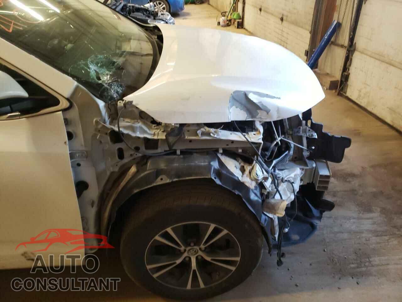 TOYOTA HIGHLANDER 2017 - 5TDBZRFHXHS405162
