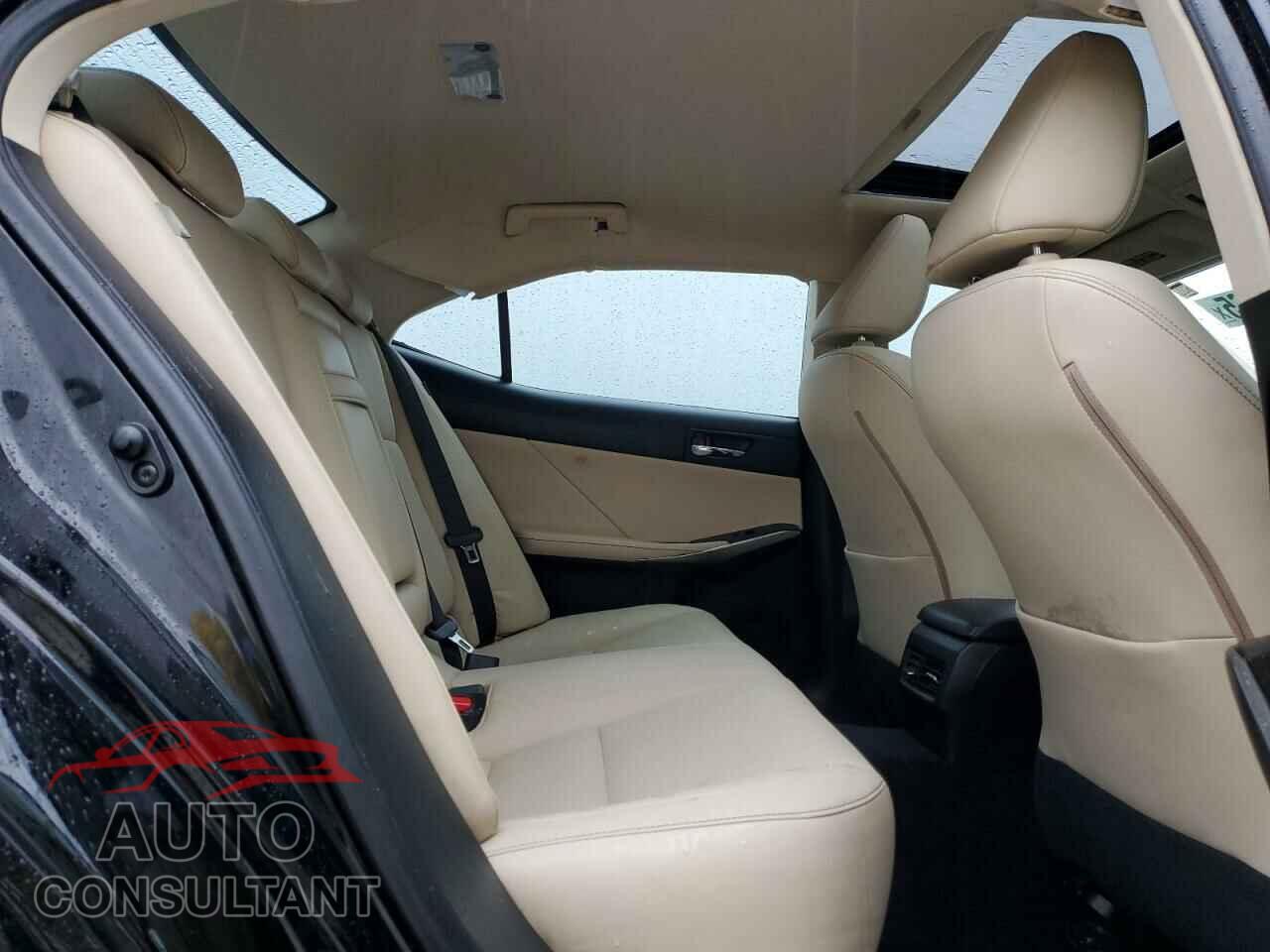 LEXUS IS 2014 - JTHBF1D28E5020269