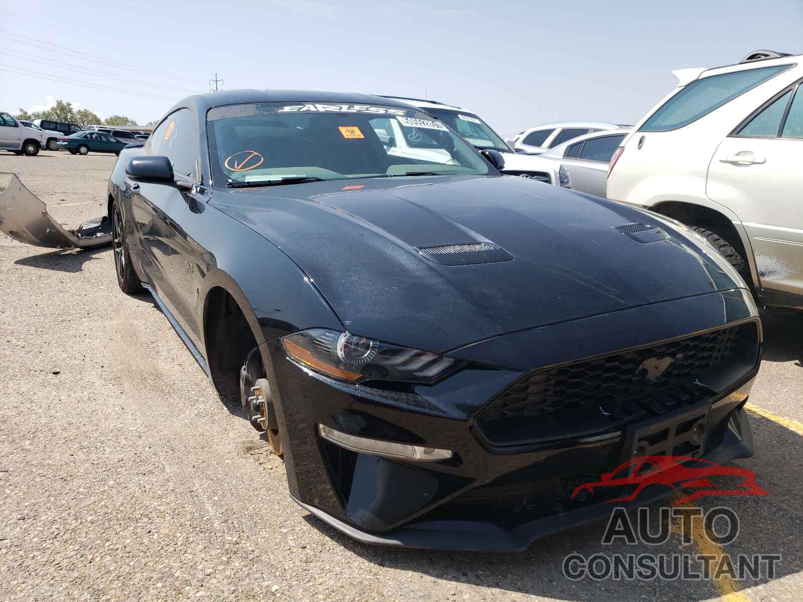 FORD MUSTANG 2020 - 1FA6P8CF5L5137212