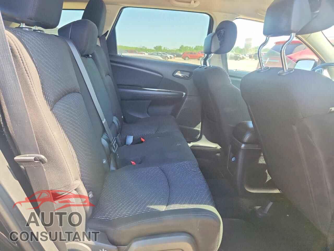DODGE JOURNEY 2015 - 3C4PDCAB3FT525540