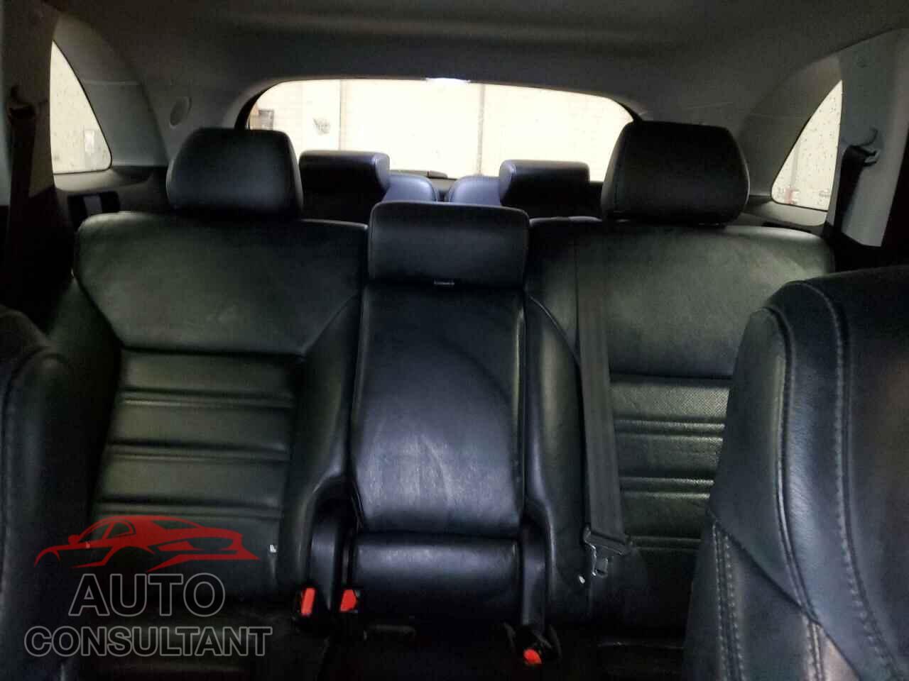 KIA SORENTO 2017 - 5XYPKDA59HG310518