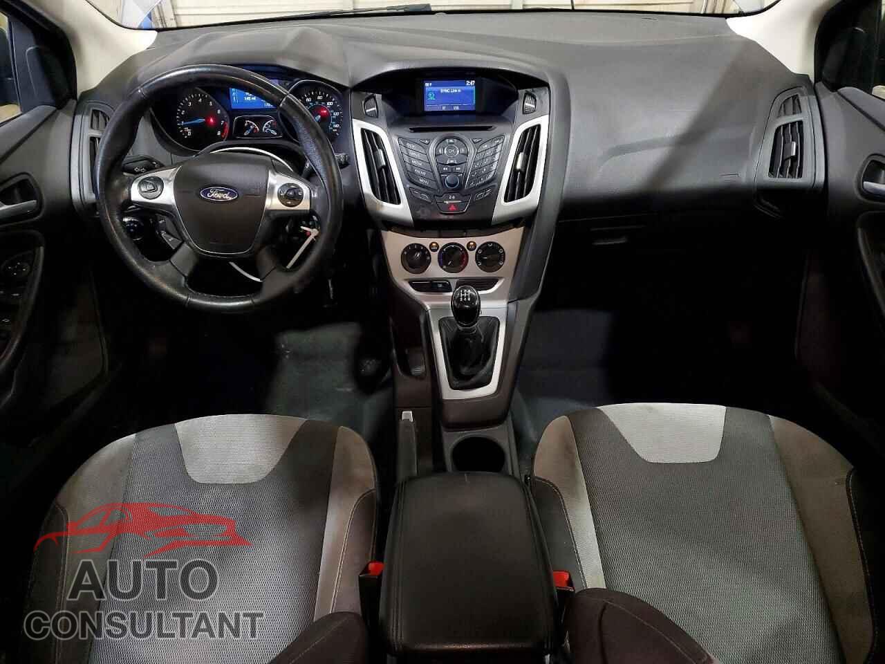 FORD FOCUS 2014 - 1FADP3K25EL386830