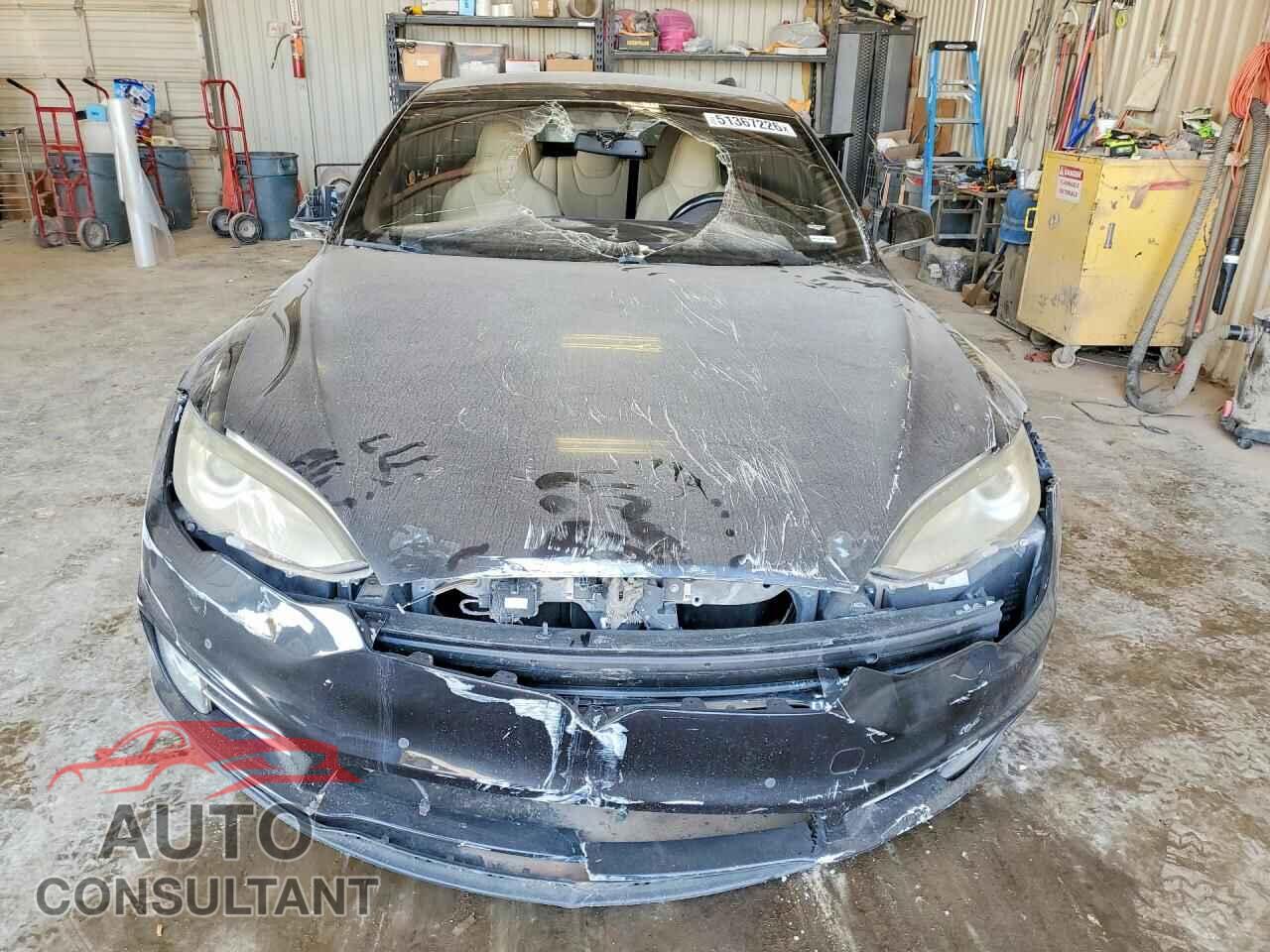 TESLA MODEL S 2016 - 5YJSA1E16GF129160