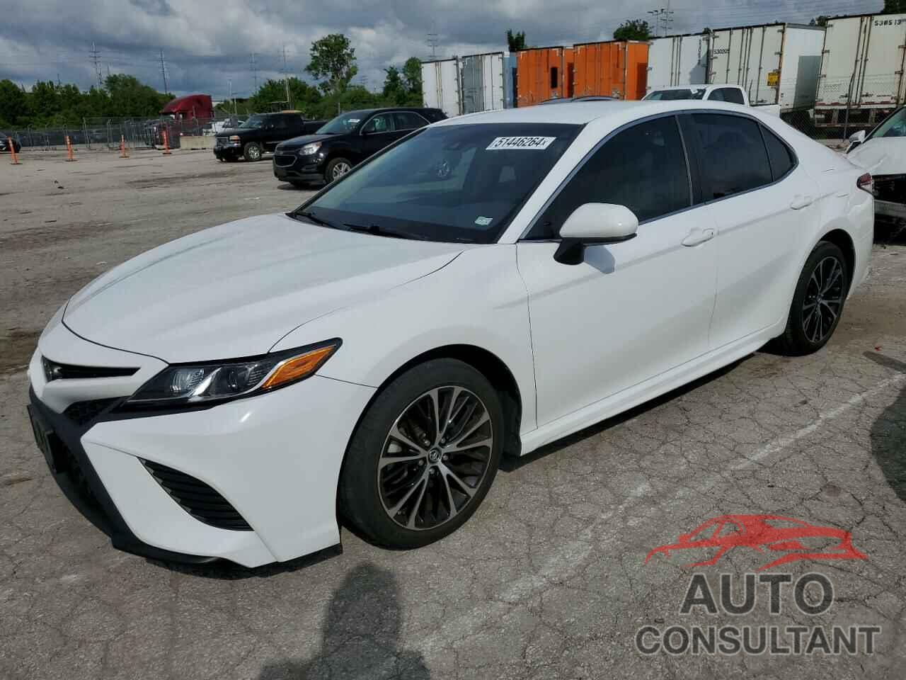 TOYOTA CAMRY 2018 - 4T1B11HKXJU627294
