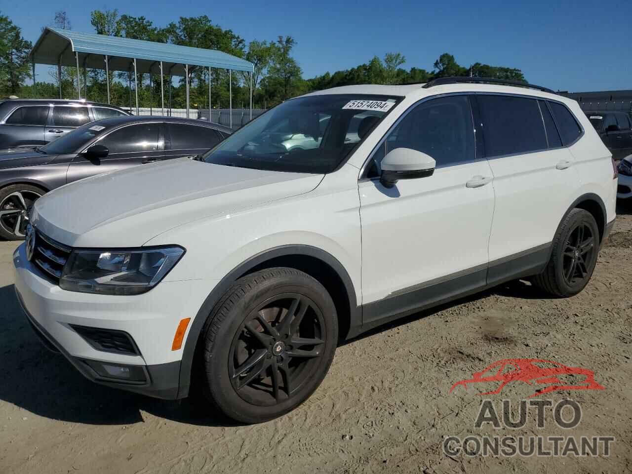 VOLKSWAGEN TIGUAN 2018 - 3VV3B7AX9JM011591