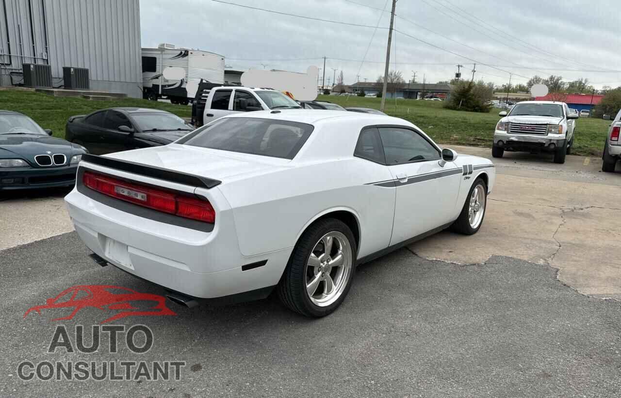 DODGE CHALLENGER 2011 - 2B3CJ5DT4BH604761