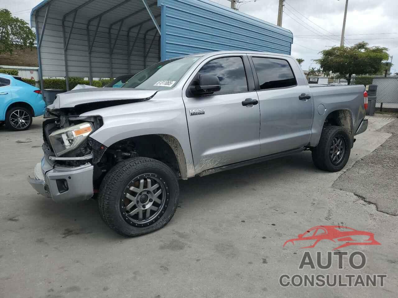 TOYOTA TUNDRA 2019 - 5TFAY5F11KX844312