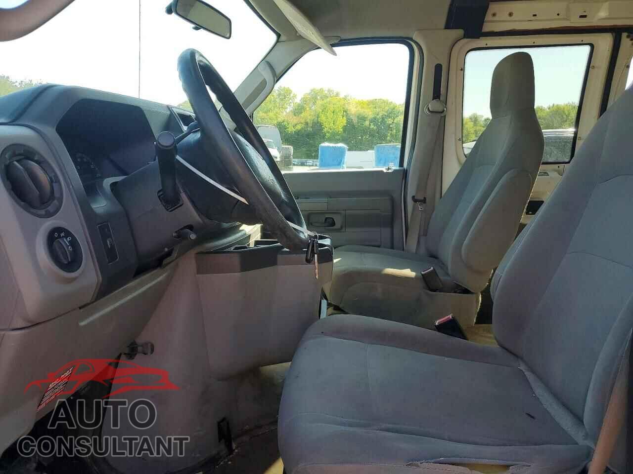 FORD ECONOLINE 2011 - 1FTNE2EW9BDA41738