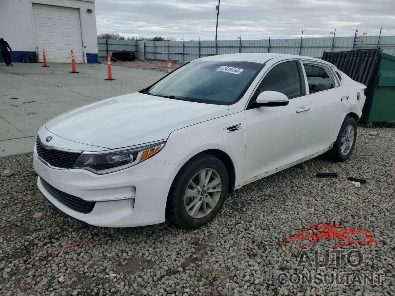 KIA OPTIMA 2016 - KNAGT4L33G5102924