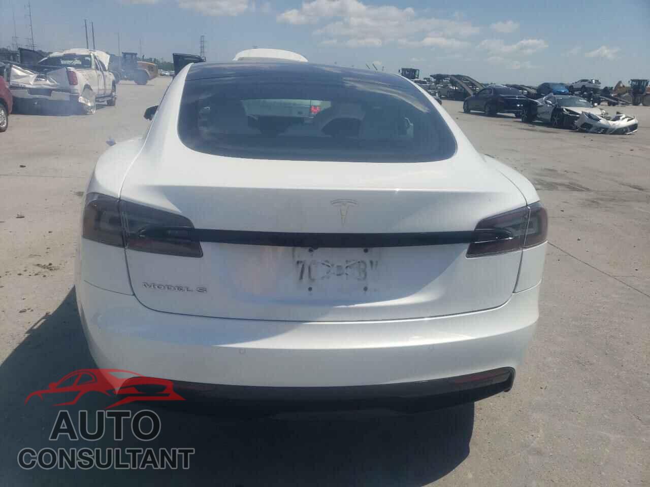 TESLA MODEL S 2021 - 5YJSA1E59MF451290