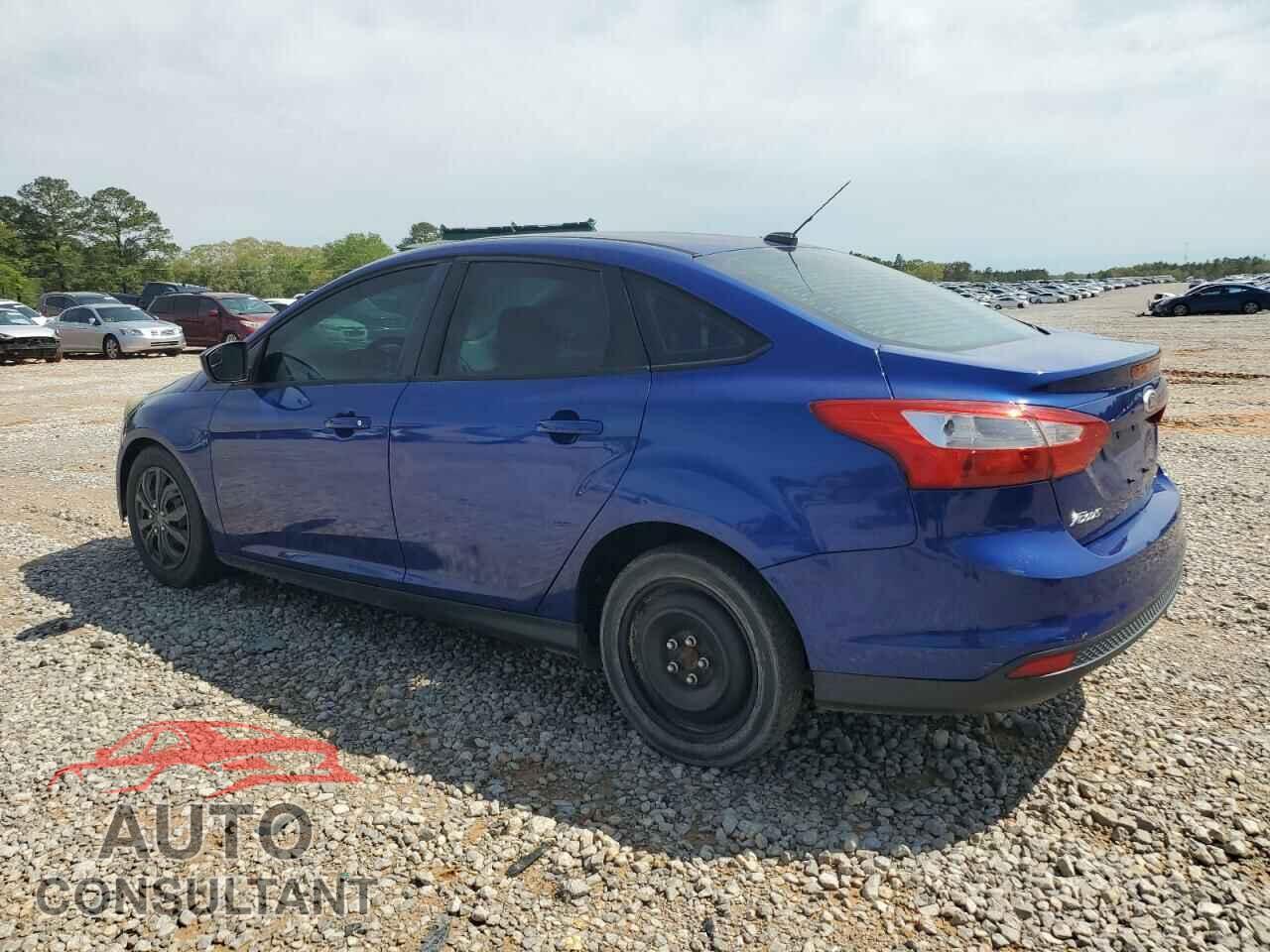 FORD FOCUS 2012 - 1FAHP3F20CL215573