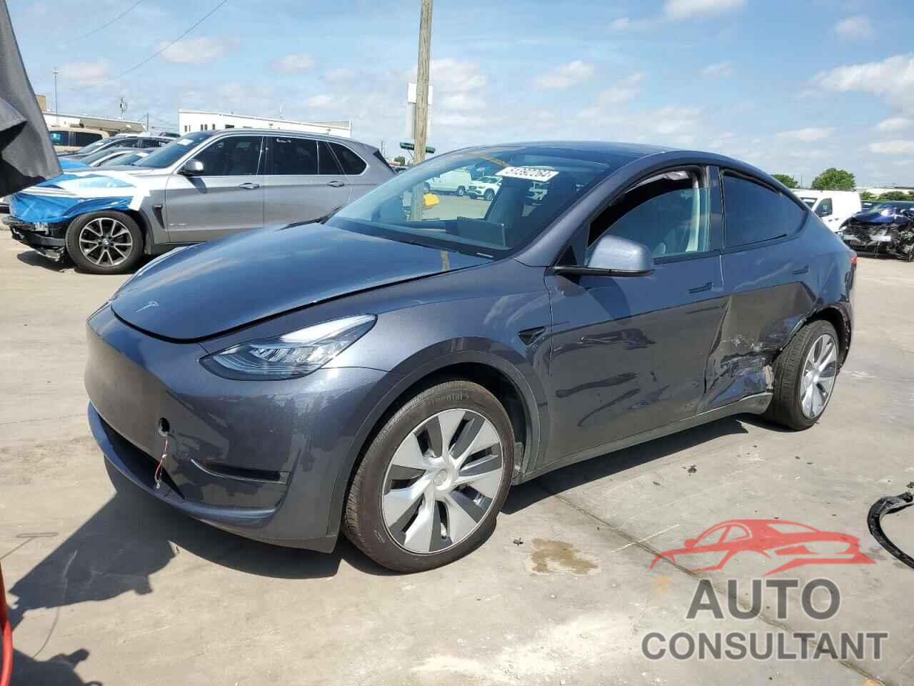 TESLA MODEL Y 2023 - 7SAYGDEE7PA113062