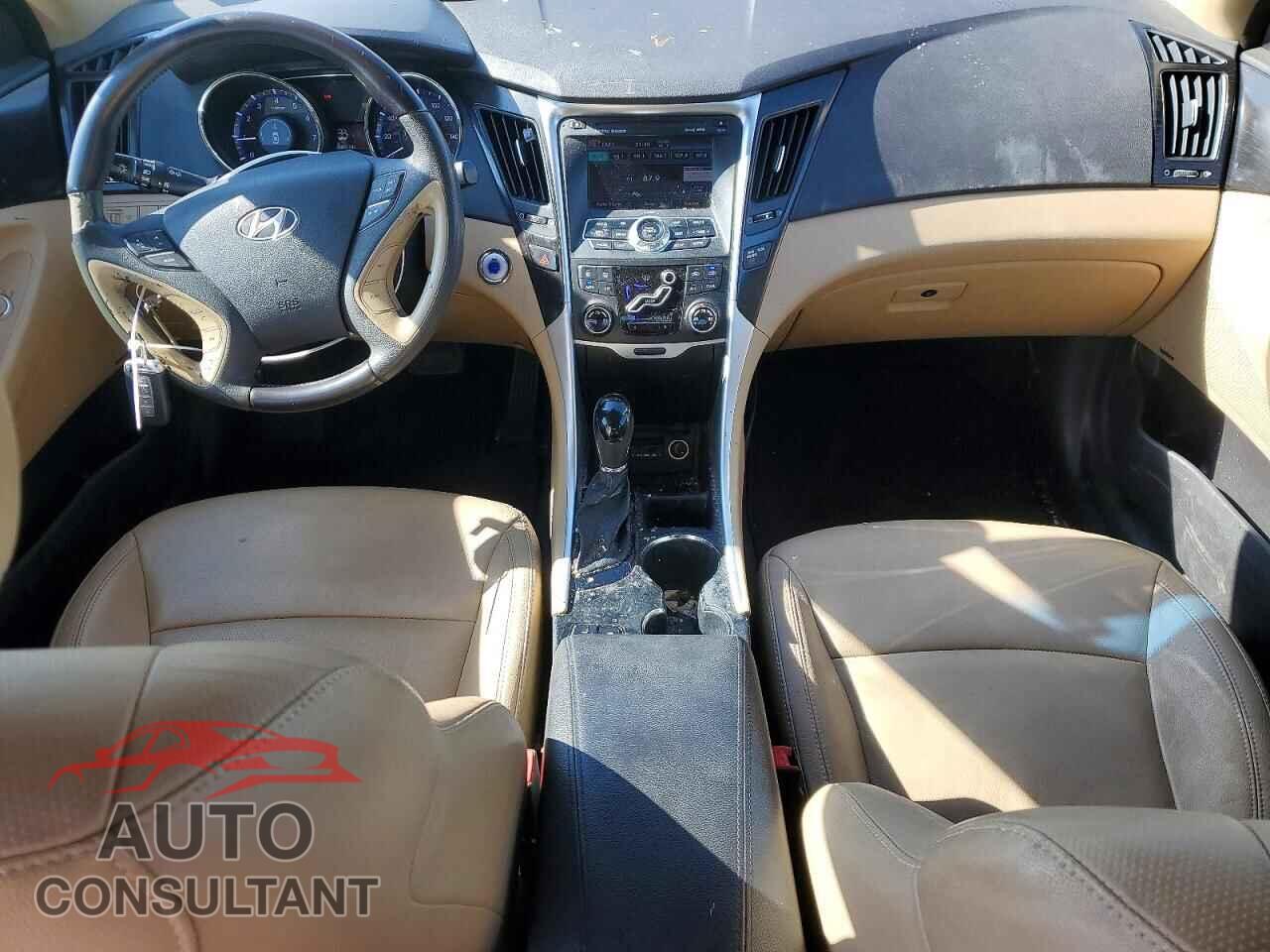 HYUNDAI SONATA 2011 - 5NPEC4AC3BH040348